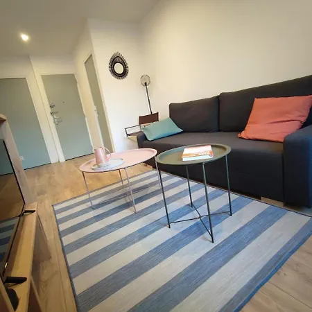 Marine 2 Apartment *